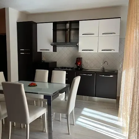 Civico 12 Apartment
